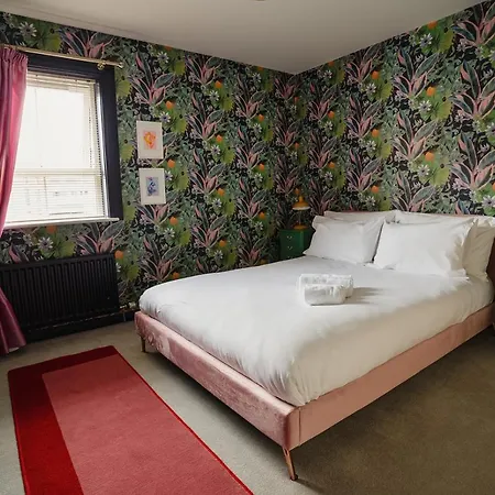 Central Belfast Apartments Unique Retreat Экстерьер фото