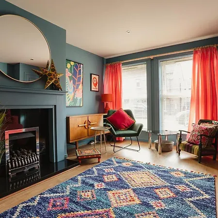 Central Belfast Apartments Unique Retreat Экстерьер фото